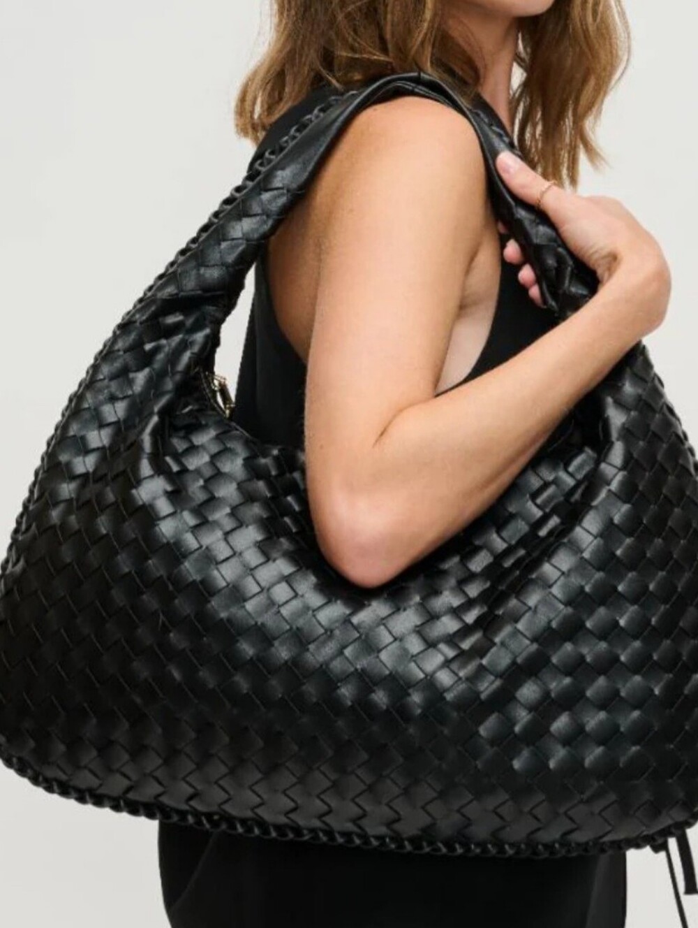 Urban Expressions Faux  Leather Hobo Bag in Black